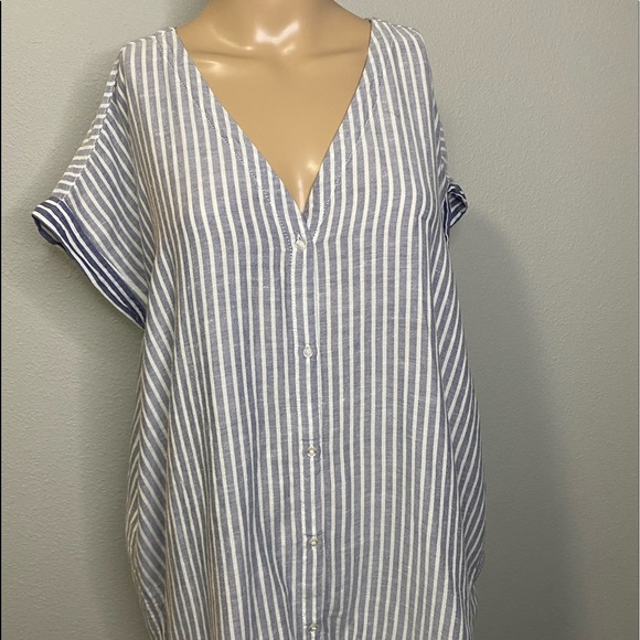 Guess Top - Picture 1 of 6